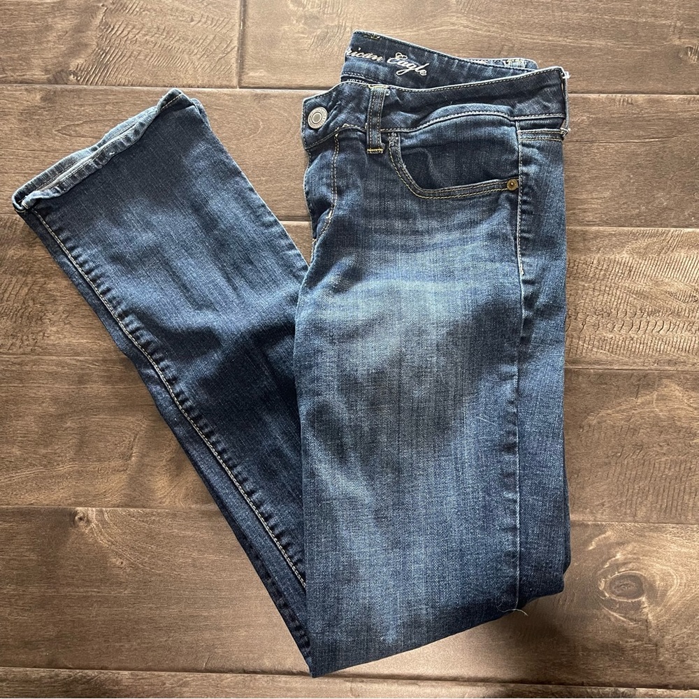 American Eagle Women’s Straight Jeans